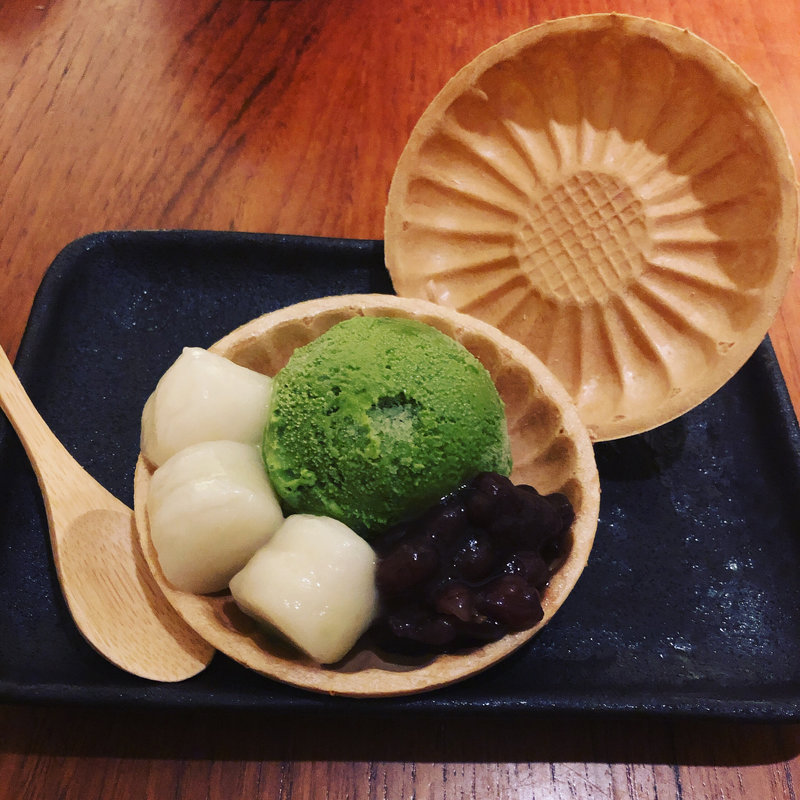 白玉抹茶最中(茶茶 このか)