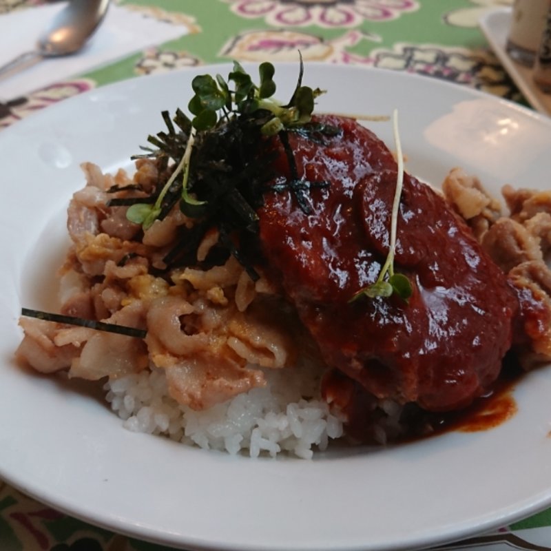 スタミナ玉子入りライス(キッチンサバナ )