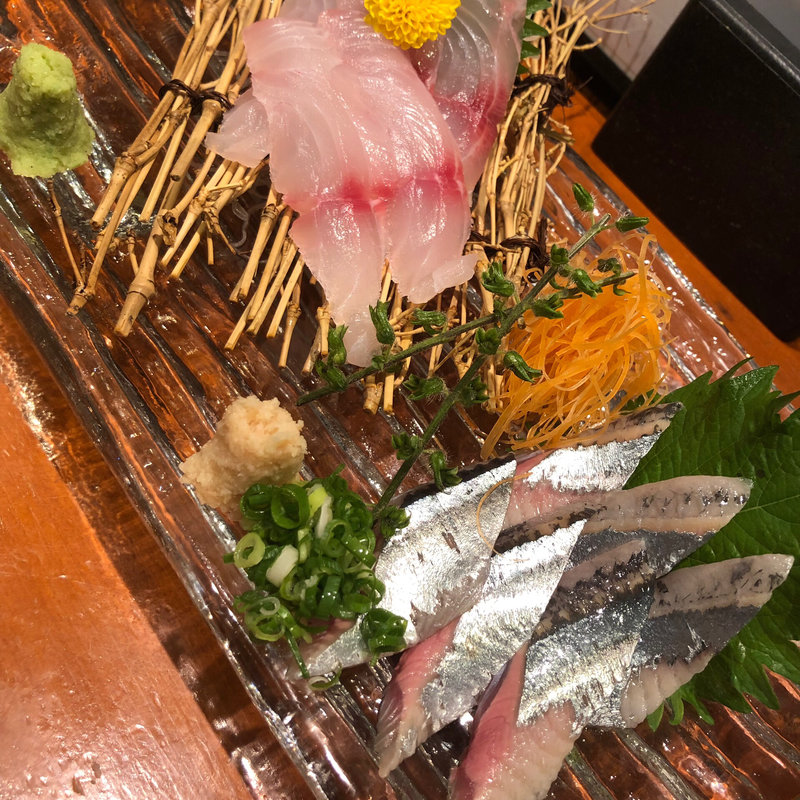 刺身の盛り合わせ(こみや)