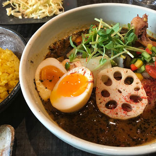 チキンと野菜のスープカレー(薬膳スープカレー・シャナイア （Shania）)