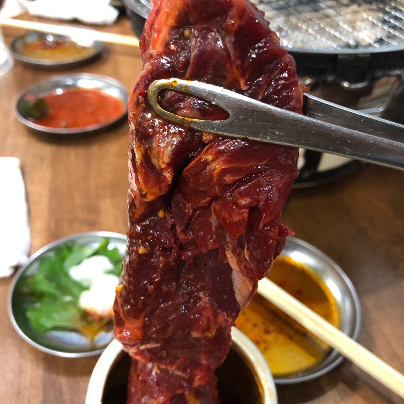 ひも壺(焼肉モモンジ)