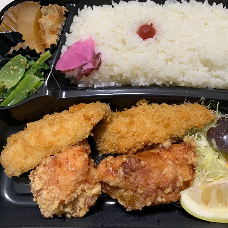 あじフライ・唐揚弁当(味安)