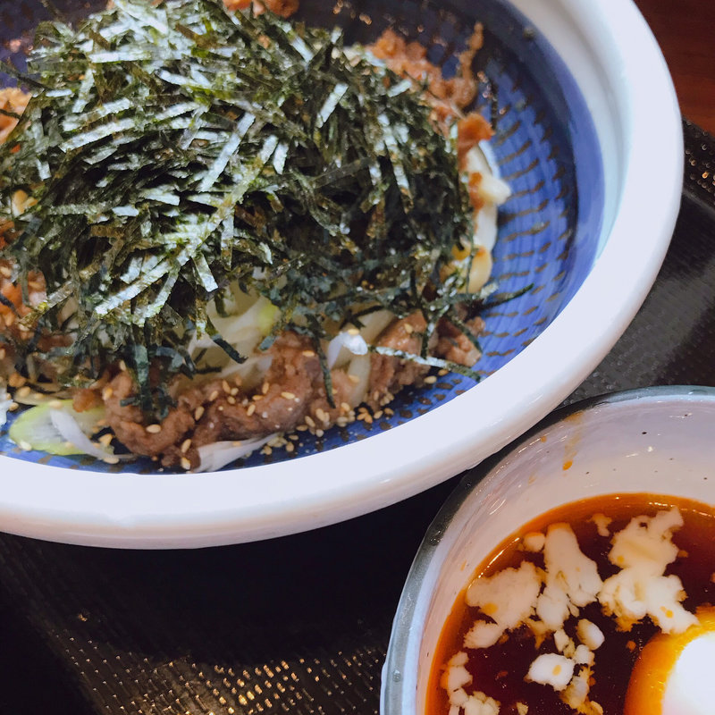 旨辛 にくつけうどん(丸亀製麺厚木北)