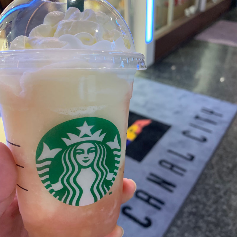 ピーチオンザビーチフラペチーノ(スターバックス)