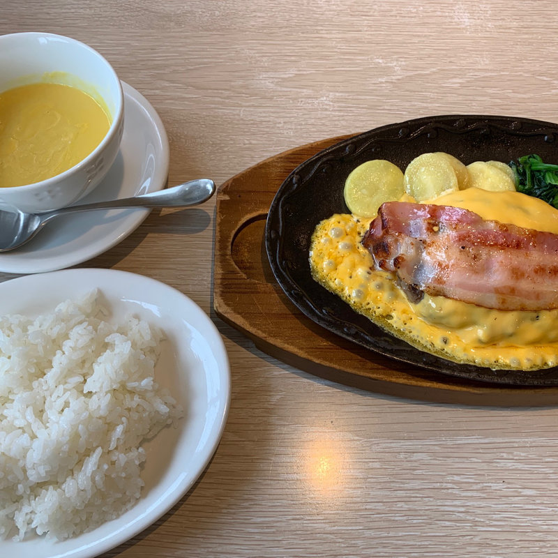 ベーコンチーズハンバーグとAセット(デニーズ 笠寺店 （Dennys）)