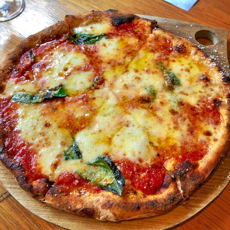 ピザ(マルゲリータ)(DonBravo)