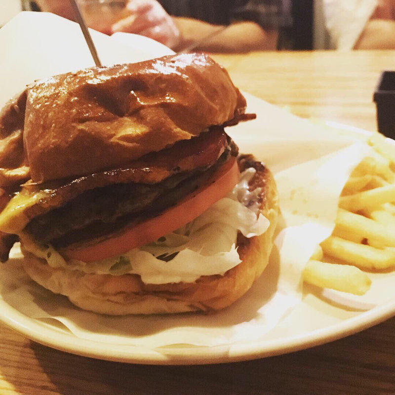ベーコンチーズバーガー(ブッチャーズテーブル)
