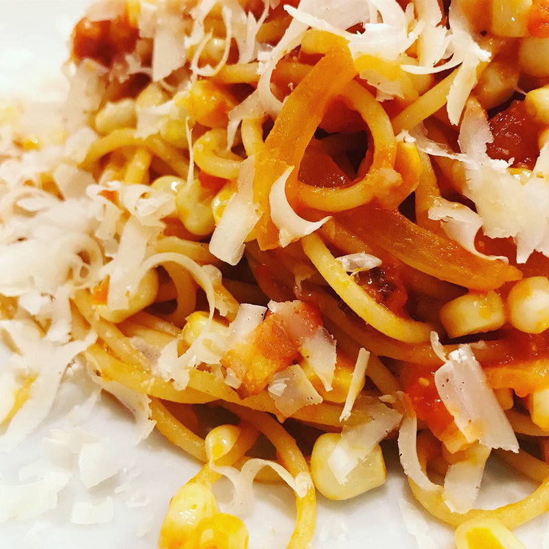 ホワイトコーンのトマトソース(ドルチェ)