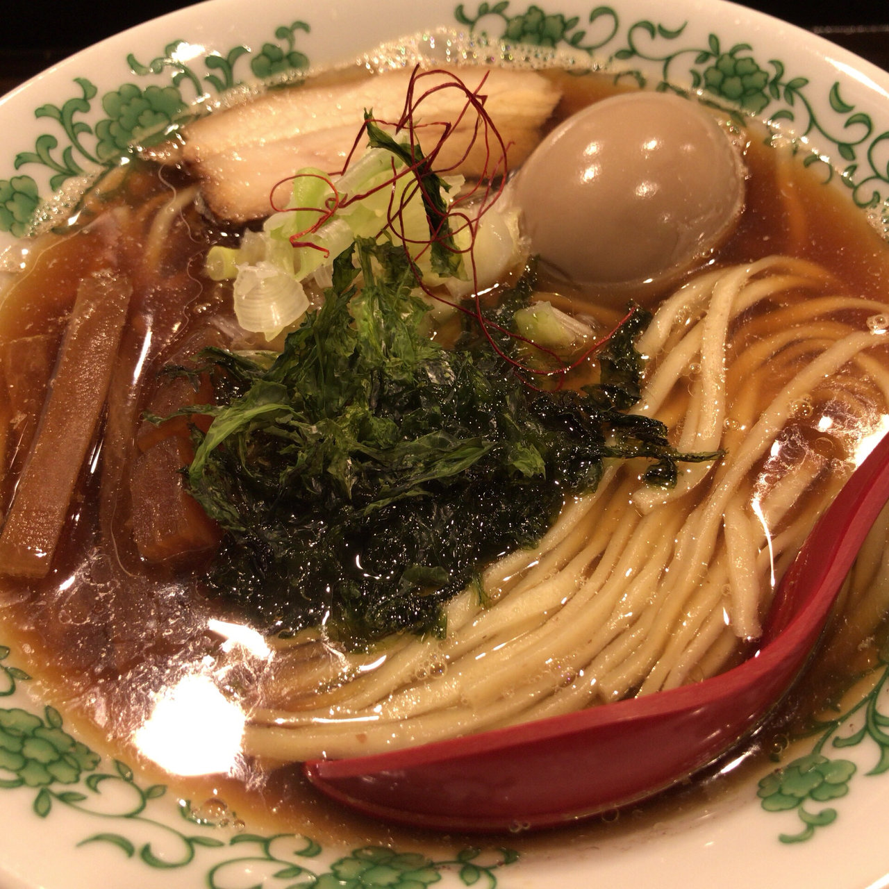 味玉醤油そば 密くろ の口コミ一覧 おいしい一皿が集まるグルメコミュニティサービス Sarah