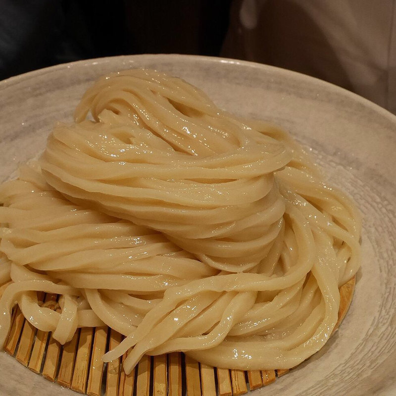 ざるうどん(やたがらす UDON（旧名：酒とうどん 一福）)
