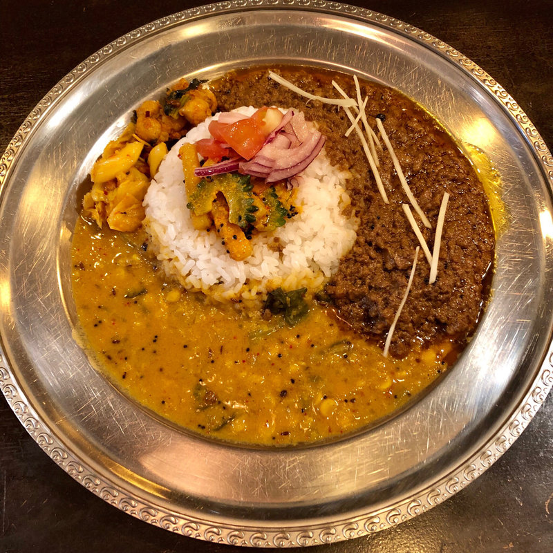 ラム粗切りマトンキーマカレー(定食堂 金剛石)