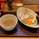 鶏白湯魚介つけ麺(ヒキュウ )