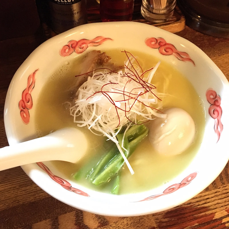 鶏白湯らーめん玉子入り(麺酒処 ぶらり)