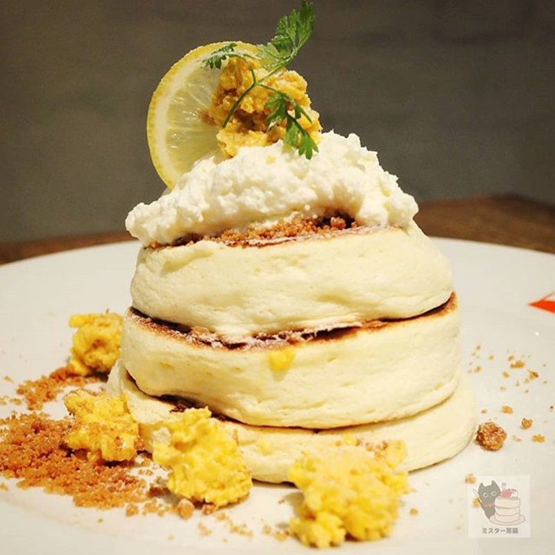 メレンゲシトロンパンケーキ(The French Toast Factory ヨドバシAkiba店)
