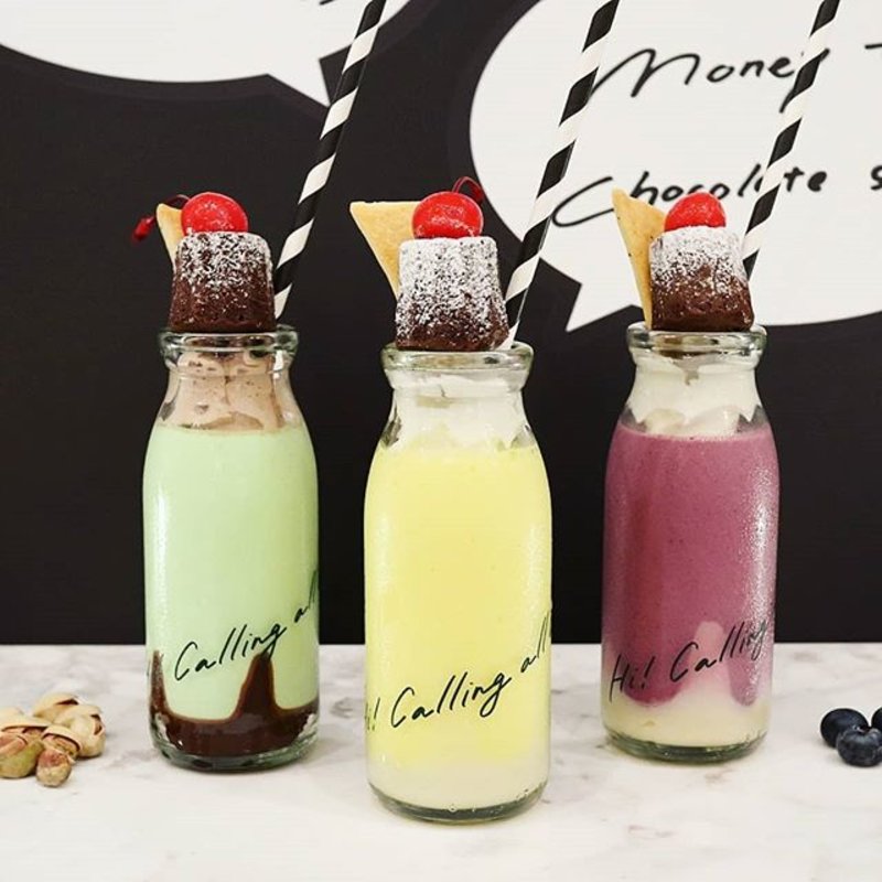 チョコレートシェイククーラー (ブルーベリー·レモン·ピスタチオ)(HI-CACAO CHOCOLATE STAND （ハイカカオ チョコレートスタンド）)