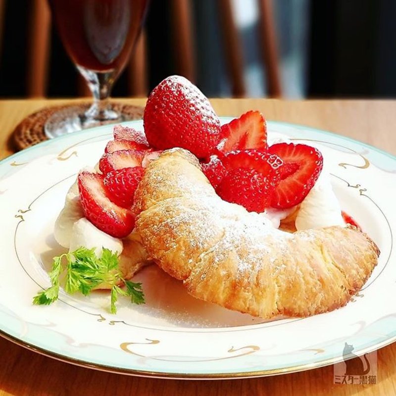 いちごのクロワッサンサンド～DXあまおう(フルーツシェフ （Fruit Chef）)