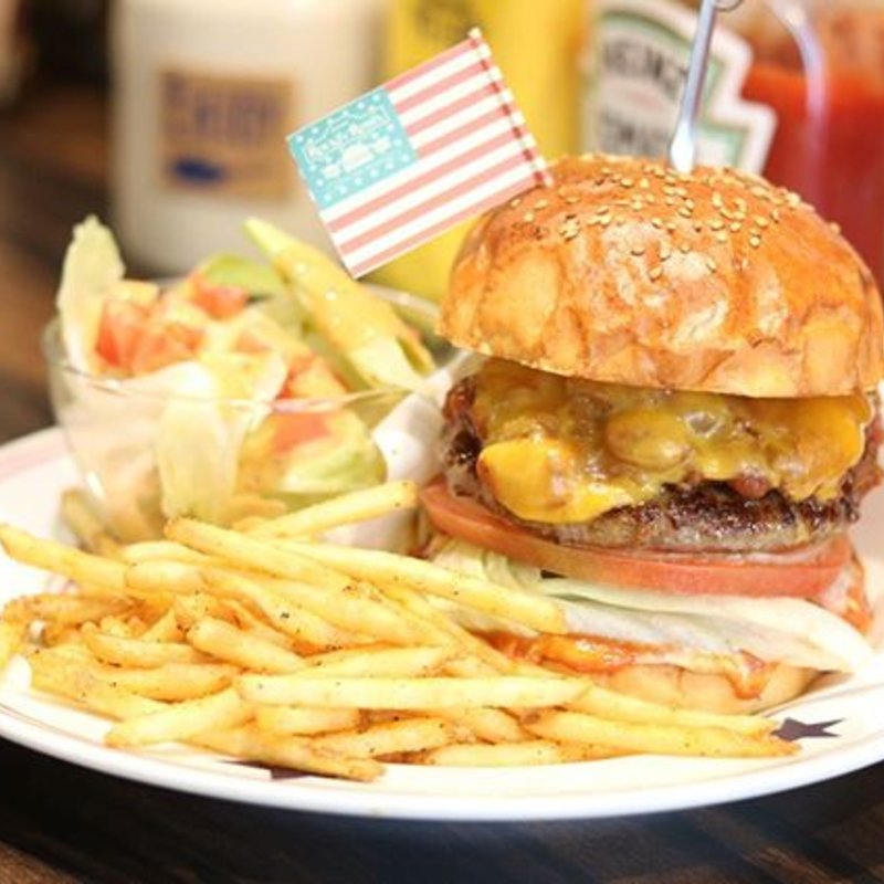 チリチーズバーガー(Rockin's Robin ロッキンロビン)