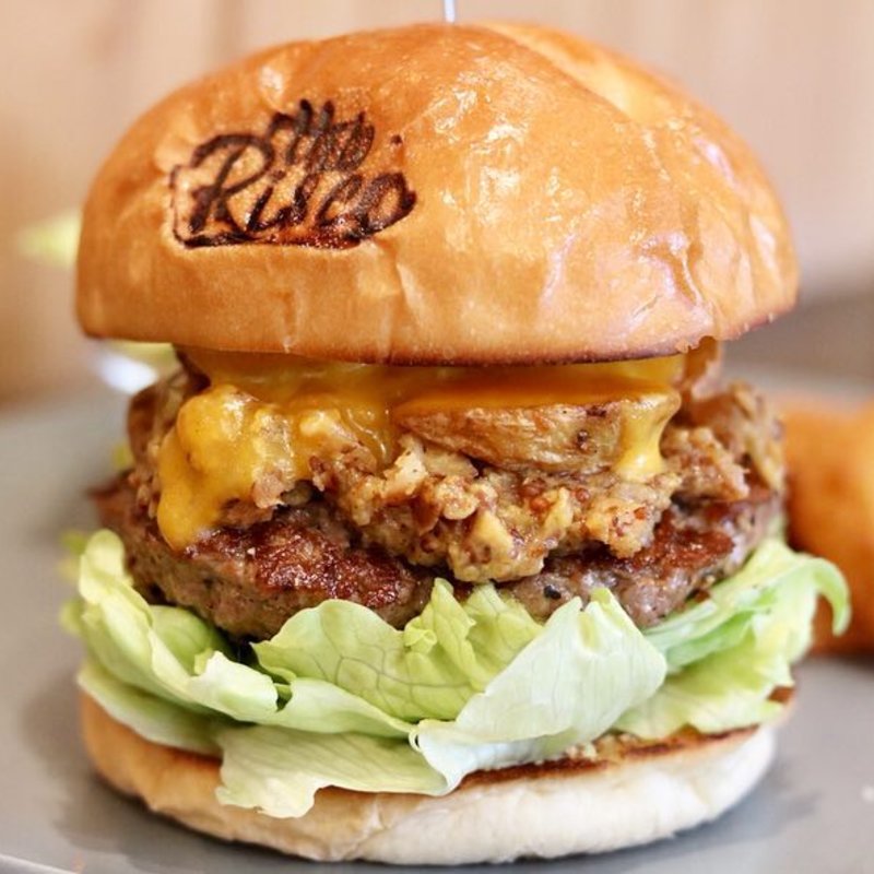ミスター・ハンブルガー(THE RISCO リスコ Cafe & Authentic Burgers)