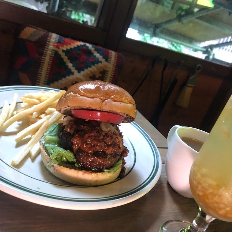 ランプバーガー(Cafe & Restaurant LAMP （ランプ）)