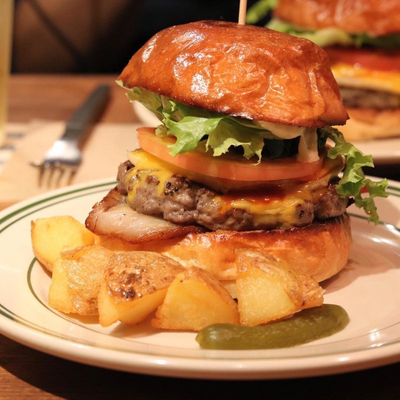 ベーコンチーズバーガー(Johson Burgers)