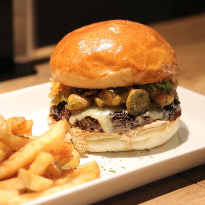 スパイシーチポトレバーガー(クラフトバーガー 堂島)