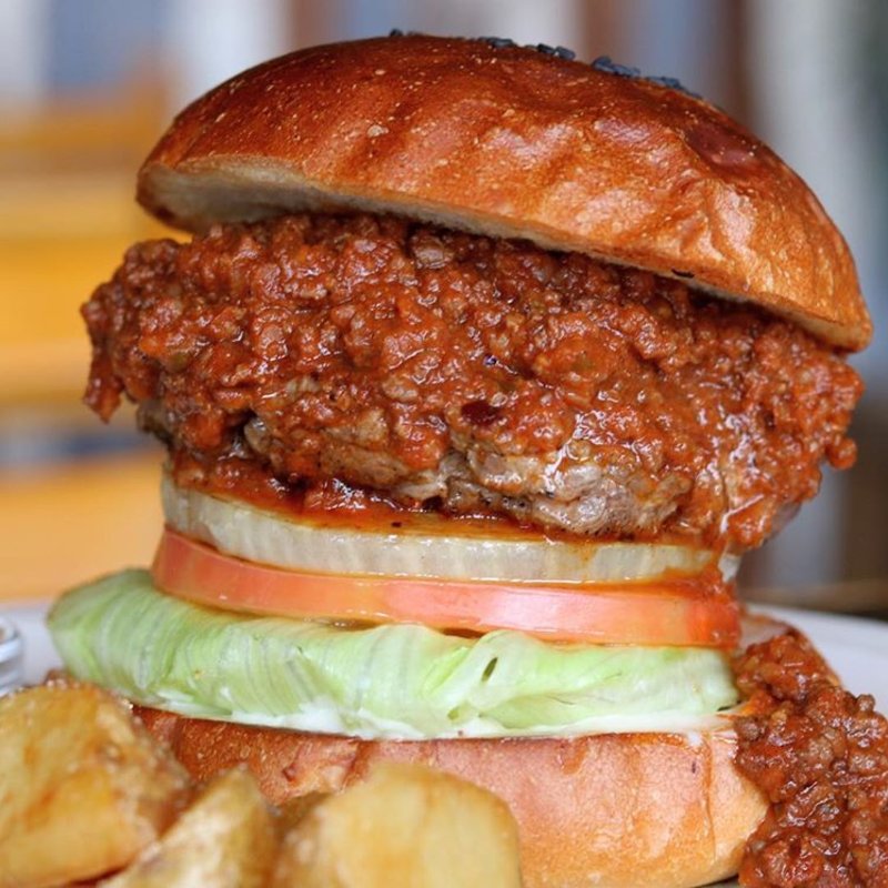 チリミートバーガー(デリボーイ ブロス ハンバーガー （Deli☆Boy BROS. HAMBURGER）)