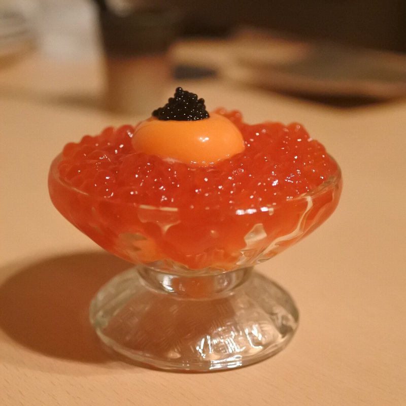 プチ高級TKG(肉寿司 イタリアンバル 閂 心斎橋店)