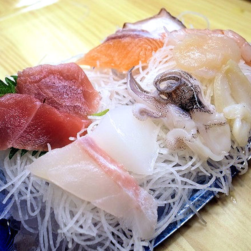 お刺身盛り合わせ(渡辺寿司)