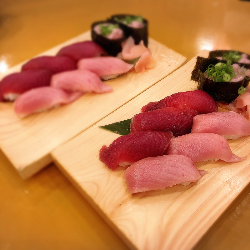 まぐろ握りづくし 貝汁付き(大庄水産 草加西口店)