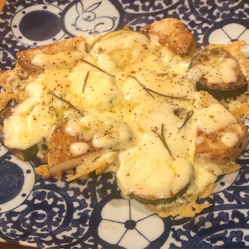 長芋とズッキーニのカリカリチーズ焼き(たぱす)