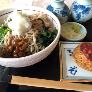 おろし蕎麦と焼きオニギリ(江南コースレストラン )