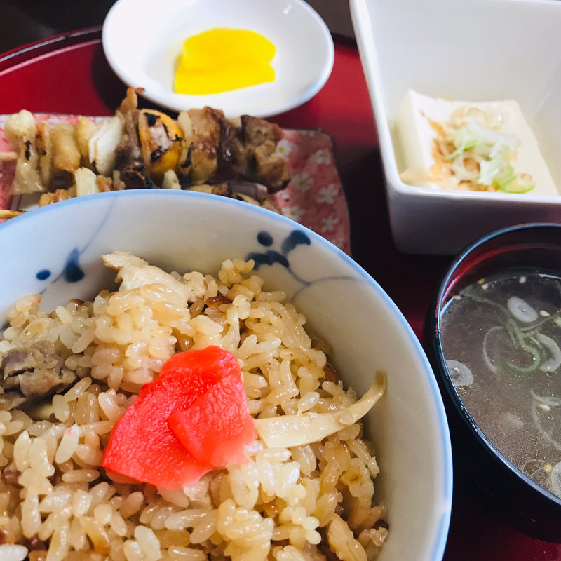 Cセット　とり飯定食(やき鳥 たつみ )