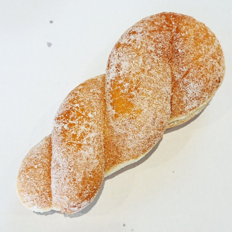 ツイストドーナッツ(ポエシー)