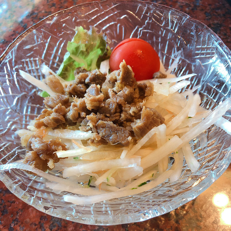 大根サラダ 500円(味鉄 舞子店 黒毛和牛専門店)