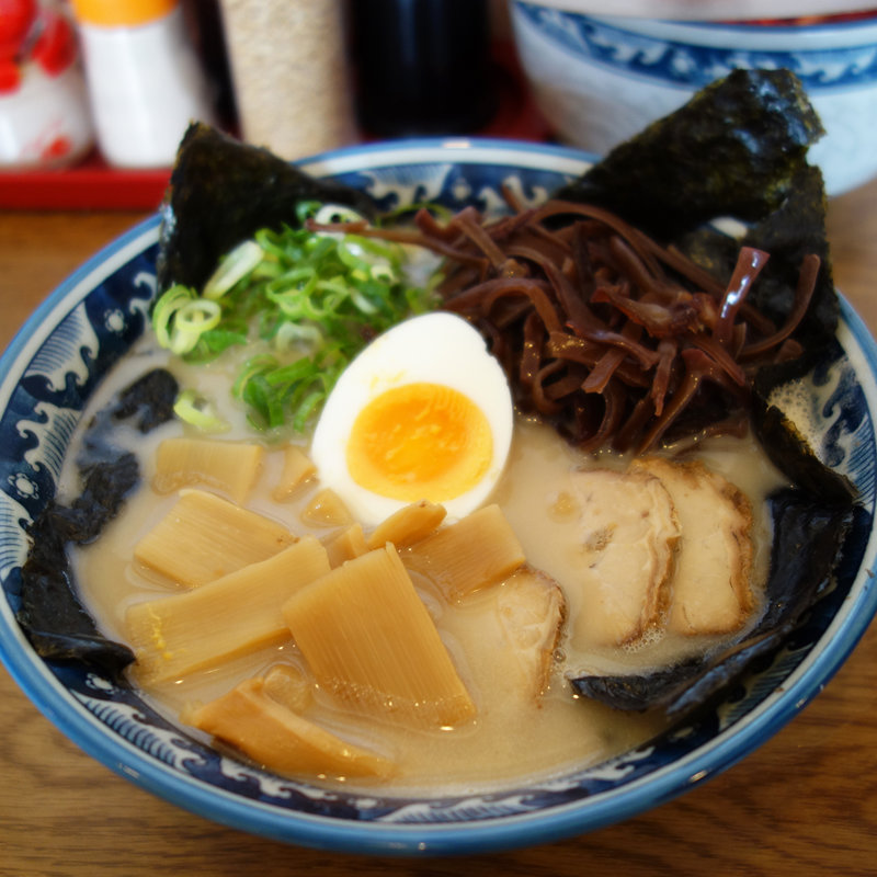 げんこつラーメン(げんこつ)