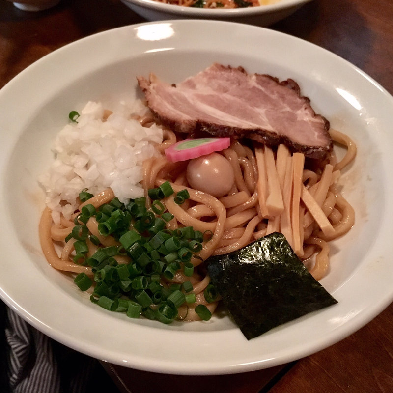 油そば/極太麺(またたび餃子)