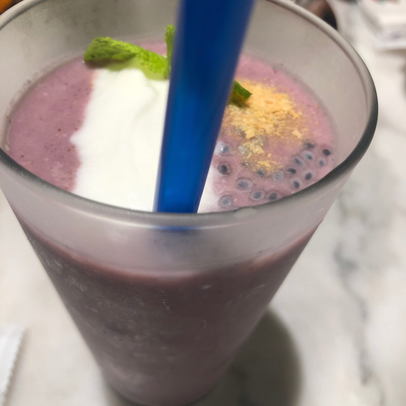 ライチキウイスムージー(72°ジューサリー + カフェ バイ デイヴィッドマイヤーズ)