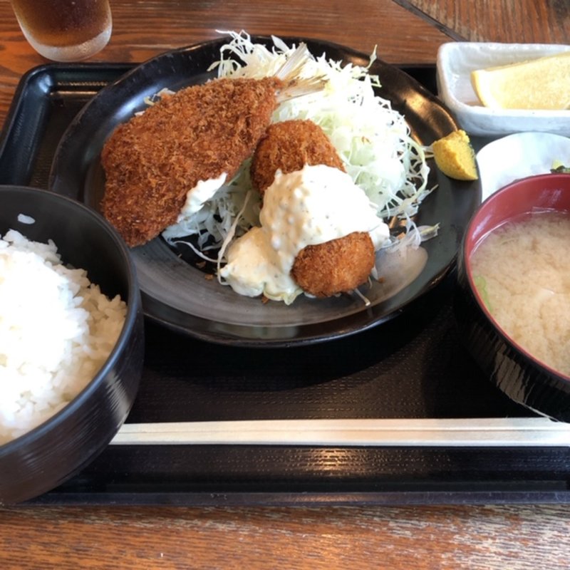 アジフライとクリームコロッケ定食(たいこうぼう（太公望）)
