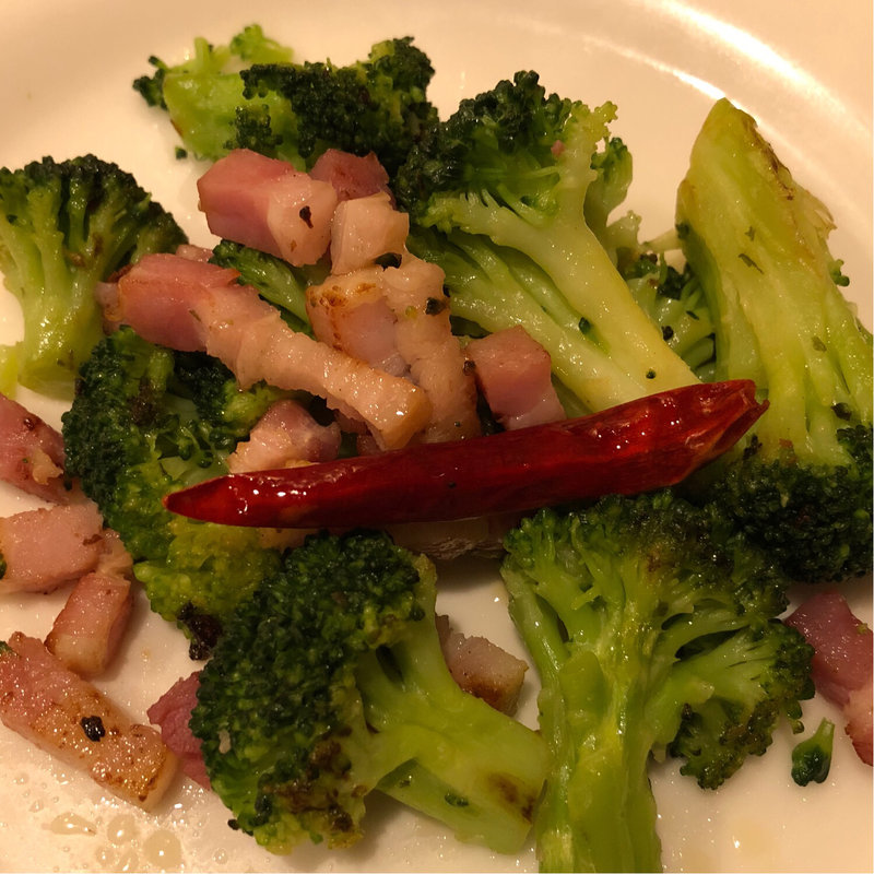 ブロッコリーとベーコンのガーリックソテー(COCOS 京都八幡店 （ココス）)