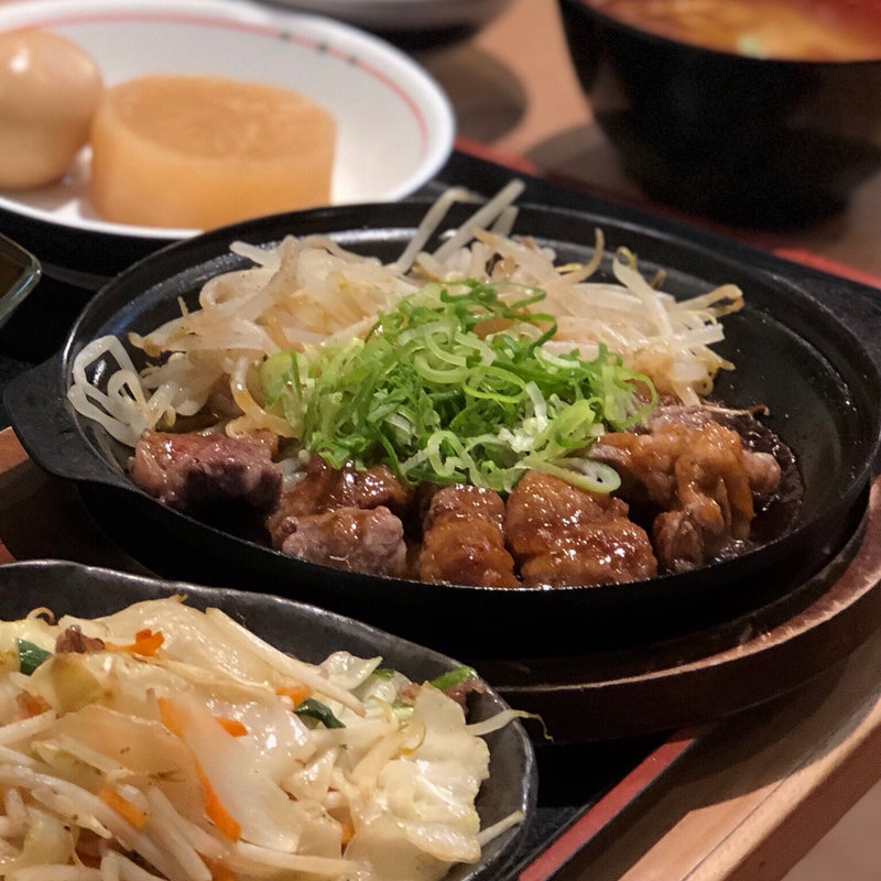 中落ちカルビのにんにく醤油焼き(ザめしや 伊丹南)