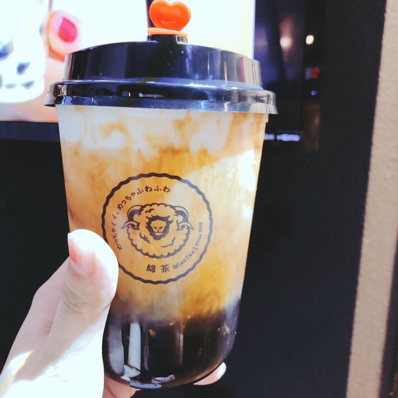 チーズミルクフォーム特級ジャスミン茶 タピオカトッピング(綿茶 田町店)