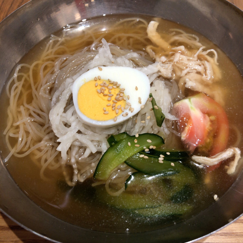 冷麺(韓美膳DELI マークイズみなとみらい店)