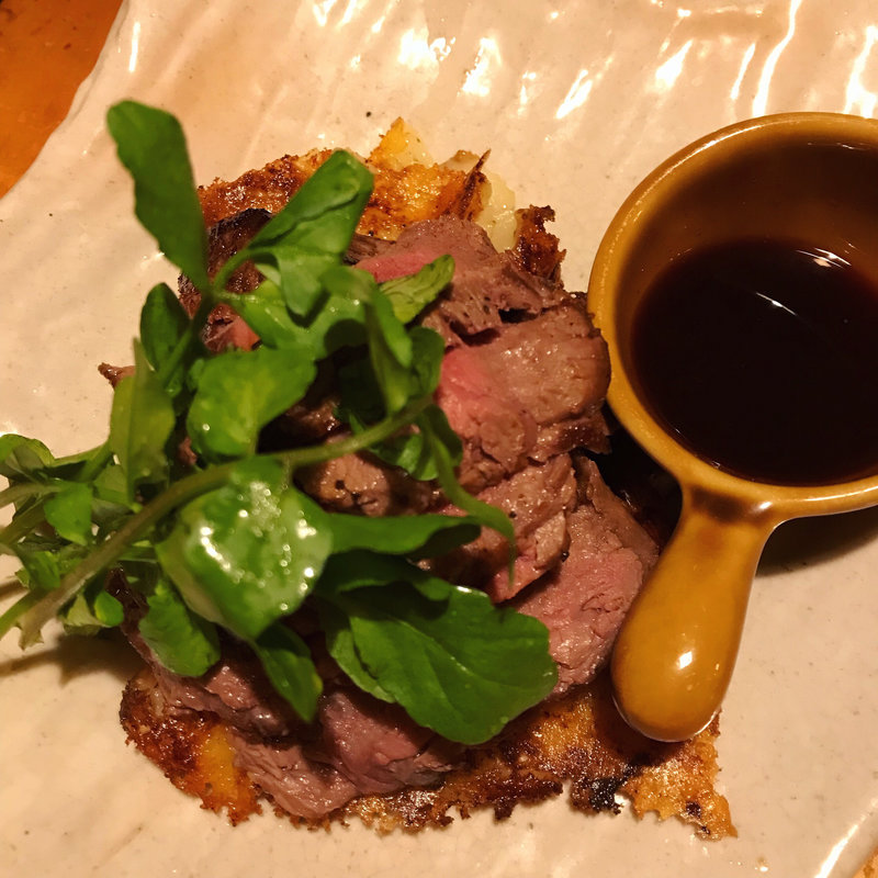 牛ランプのステーキ(神楽坂 てっぱんや)