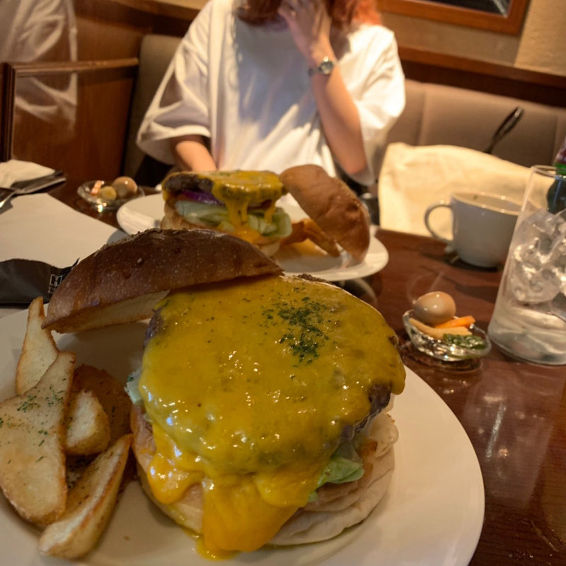 チーズーバーガー(All Of Me Club)