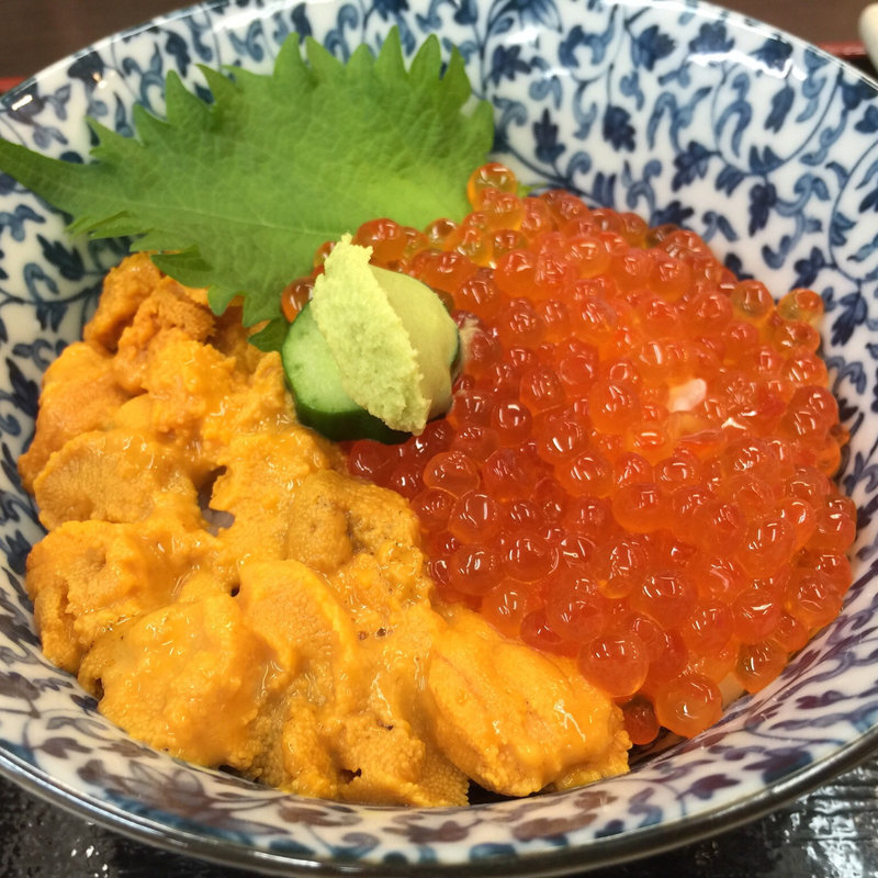 うにイクラ丼(共栄水産市場食堂 )