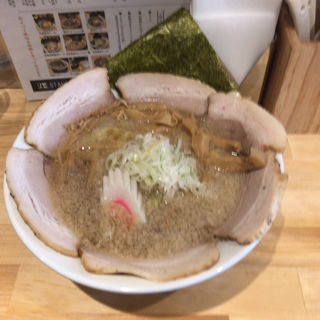 背脂醤油チャーシュー麺(STANDING RAMEN BAR DAI)