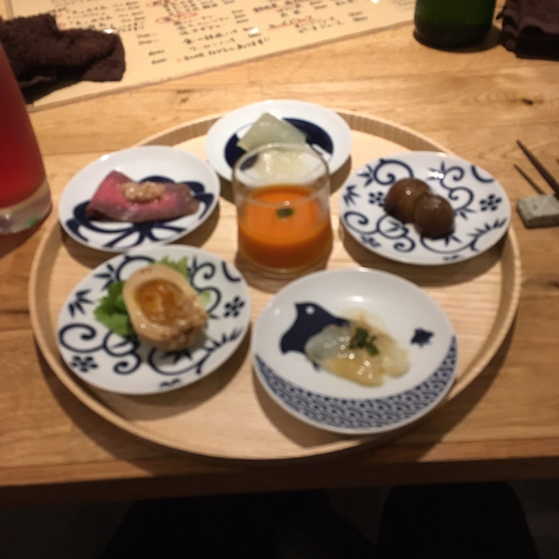 発酵前菜6種盛り合わせ(ハッコーズテーブル)