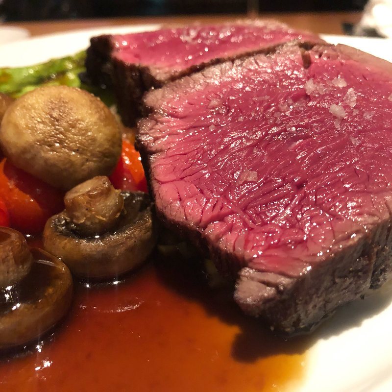 牛ステーキ(au deco )