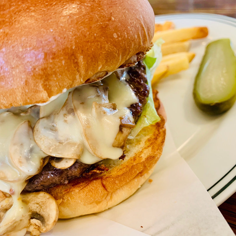 モッツァレラマッシュルームバーガー(ファイヤーハウス （FIRE HOUSE）)