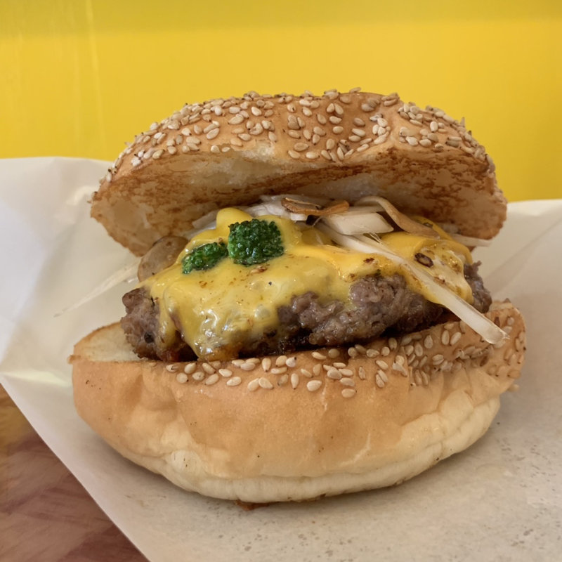 ブロッコリーチーズバーガーLAスタイル(寺尾食堂 )